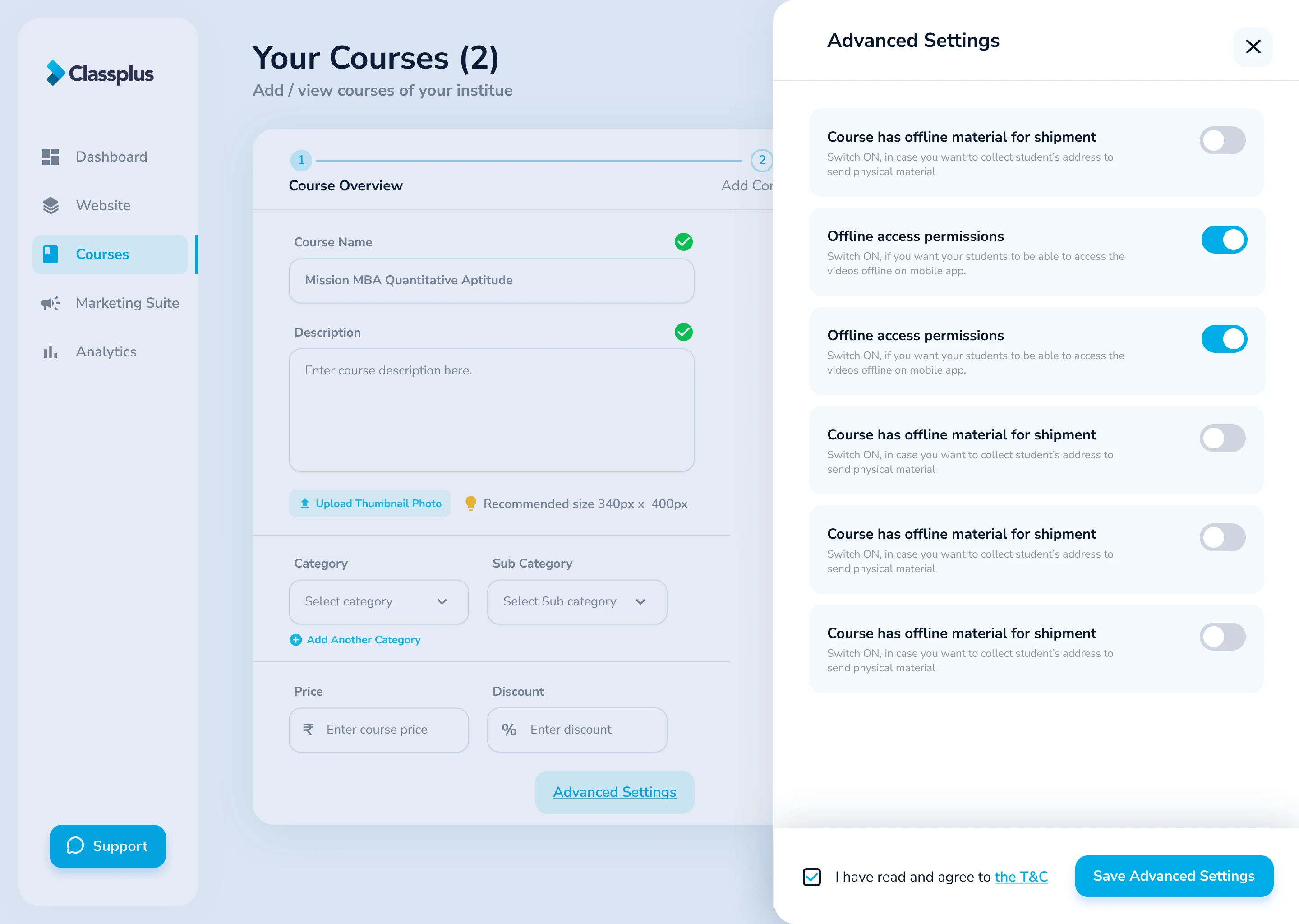 Course advanced settings: offline access permissions and offline materials, each behind one switch.